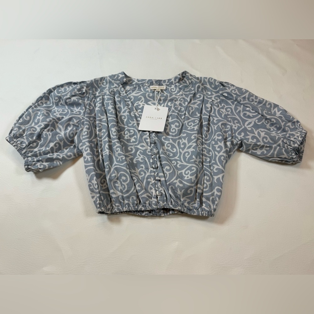 NWT Anna Cate small women Mia top dusty blue puff sleeves button front (bin EE)